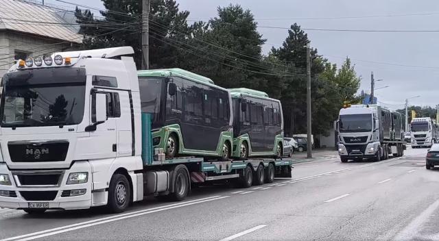 Toate cele 50 autobuze electrice pentru Zona Metropolitană au ajuns la Suceava