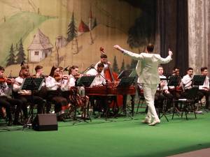 Continuă înscrierile pentru Festivalul-Concurs Național de Etnografie și Folclor „Tezaur Valah”, ediția a IV-a