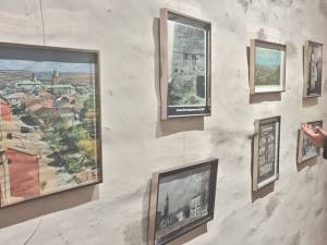 Expoziția de fotografie veche care surprinde şi Turnul Lăpușneanu în diferite perioade