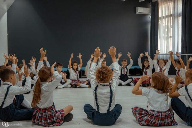 Centrul Educațional WizzKids – Before & After School ți-a pregătit un program variat de activități pentru noul an școlar! START înscrierilor pentru anul școlar 2024-2025!