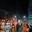 Cavaleri, războinici și domnițe au invadat străzile Sucevei la parada cu făclii a Festivalului Medieval