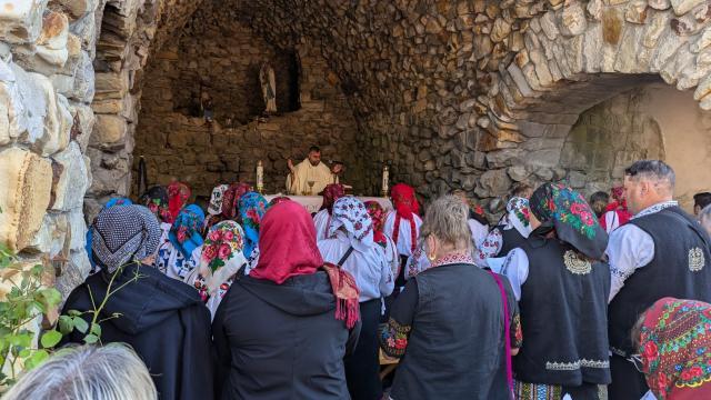 Pelerinajul de la Sanctuarul Marian din Cacica