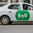 Scandal între un șofer de pe Bolt și un client băut și irascibil