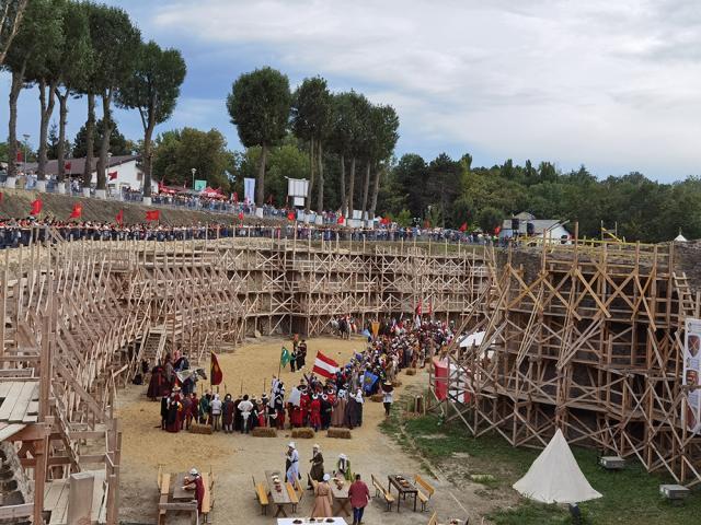 Cetatea Sucevei a „prins viață” pe durata celui mai mare festival medieval din țară