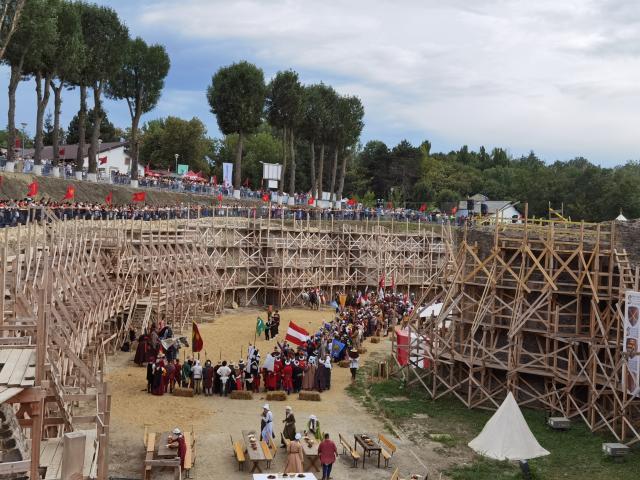 Aproape 30.000 de bilete de intrare în Cetate vândute la Festivalul Medieval organizat la Suceava, în Cetatea de Scaun a Moldovei