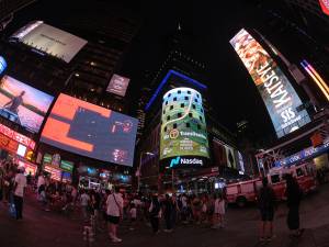 Via Transilvanica, drumul care leagă Putna de Drobeta-Turnu Severin, a fost promovat în Times Square, New York