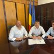 Președintele ales al CJ Suceava, Gheorghe Șoldan, alături de primarul din Slatina pentru o ...