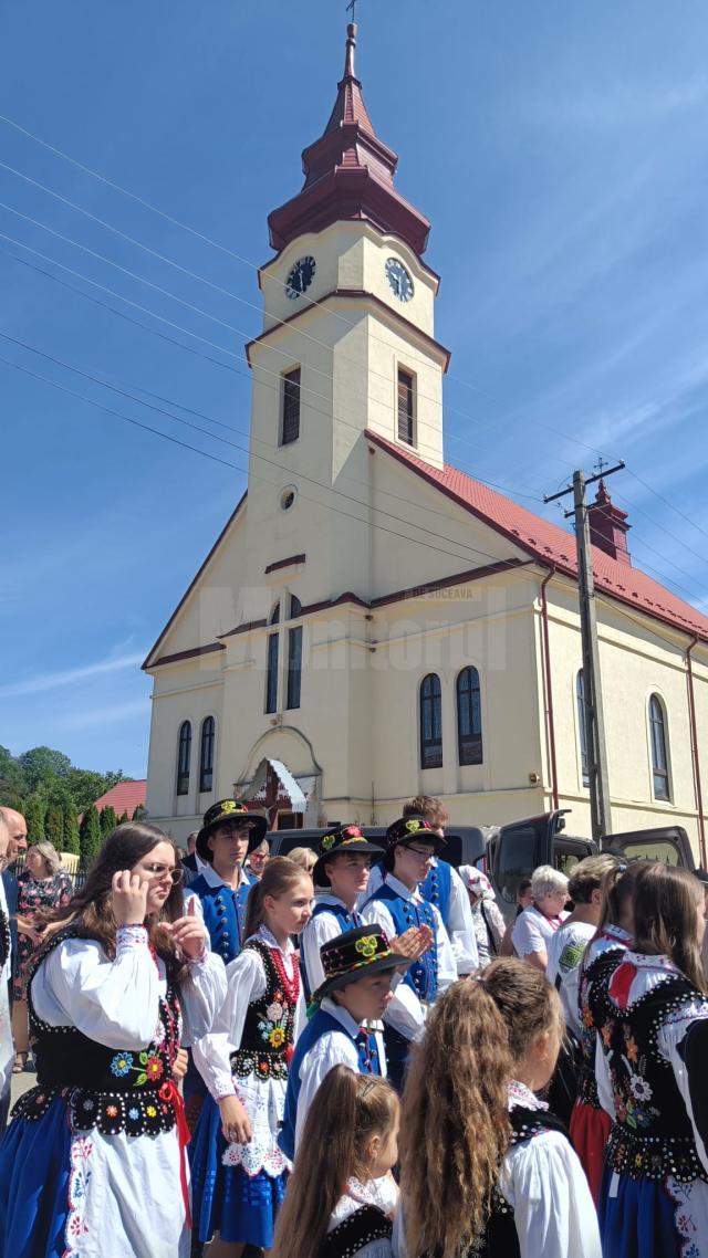 „Sărbătoarea Roadelor” la Solonețu Nou - cea mai mare localitate din Bucovina în care trăiesc polonezi