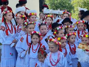 „Sărbătoarea Roadelor” la Solonețu Nou - cea mai mare localitate din Bucovina în care trăiesc polonezi