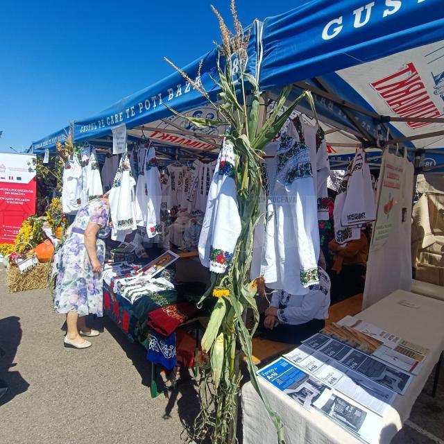 Vizitarea standurilor cu produse a fost un alt moment al celei de a patra ediții a Zilei Recoltei de la Moara