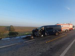 Doi morți și opt răniți după un grav accident petrecut pe E85