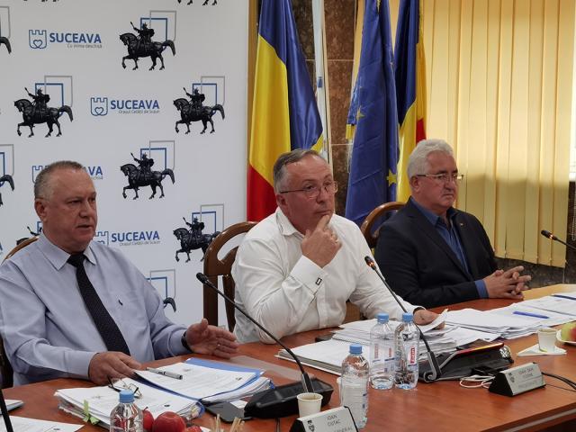 Ioan Dan Cușnir a chemat toate partidele din CL să se coalizeze contra primarului Ion Lungu și a secretarului municipiului, Ioan Ciutac