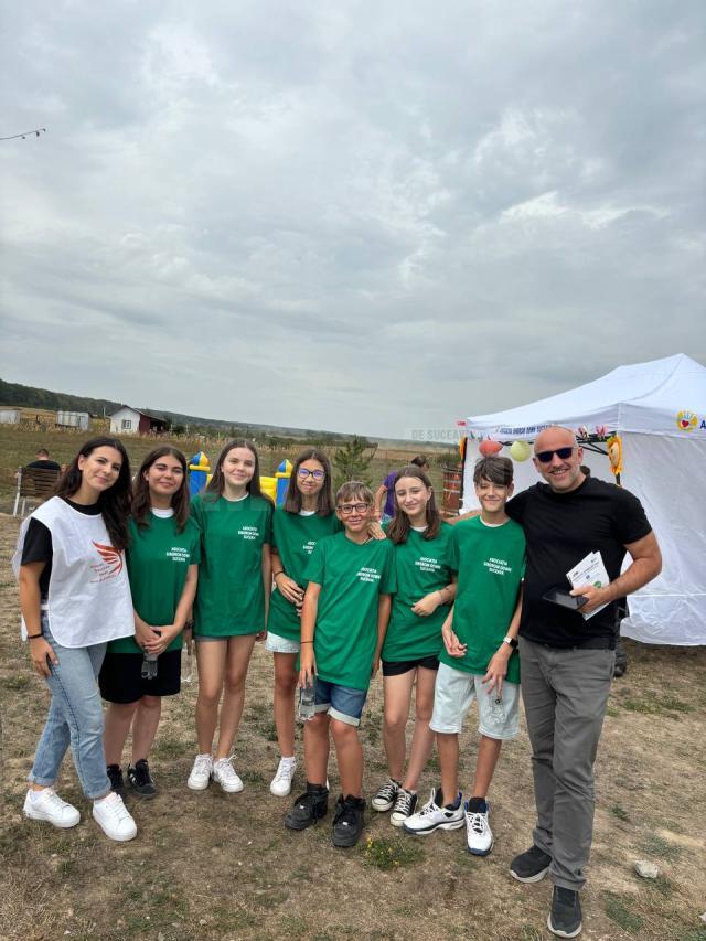 Evenimentul „Dăruiește copilului soarelui timpul tău”