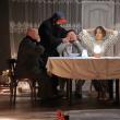 Teatrul sucevean va fi prezent miercuri, 18 septembrie, la Chișinău, cu spectacolul ”Cântăreața cheală”, de Eugène Ionesco, în regia lui Alex Bogdan