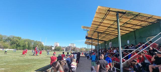 Meciul s-a jucat cu tribunele pline