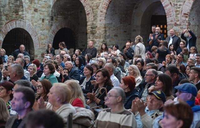 Rotary Club Suceava Cetate a organizat o nouă ediție a evenimentului „Serate în Cetate”