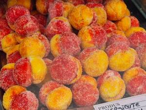 Târgul de toamnă „Produs în Bucovina” și-a deschis porțile, cu multe bunătăți, în centrul Sucevei