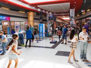 Târg de activități extrașcolare, la Shopping City Suceava 2