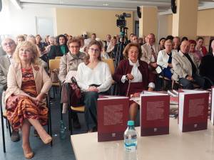 Volumul dedicat regretatului doctor Alexandru C. Pavel, „Pagini din istoria medicinei românești”, a fost lansat, vineri, la Spitalul Clinic Suceava