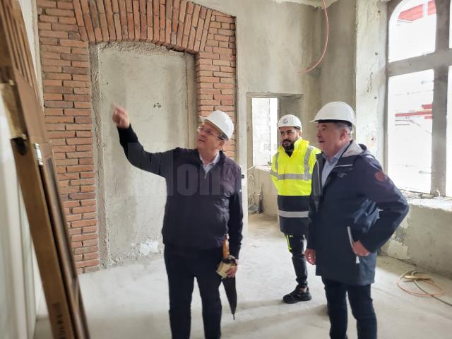 Gheorghe Flutur a verificat stadiul lucrărilor pentru reabilitarea Palatului Administrativ