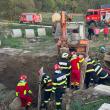 12 ore de săpături în căutarea unui bărbat acoperit de un mal de pământ, în timp ce ...