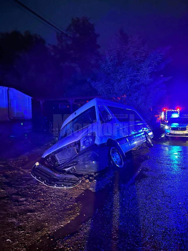 Accidentul în care au fost implicate 10 persoane