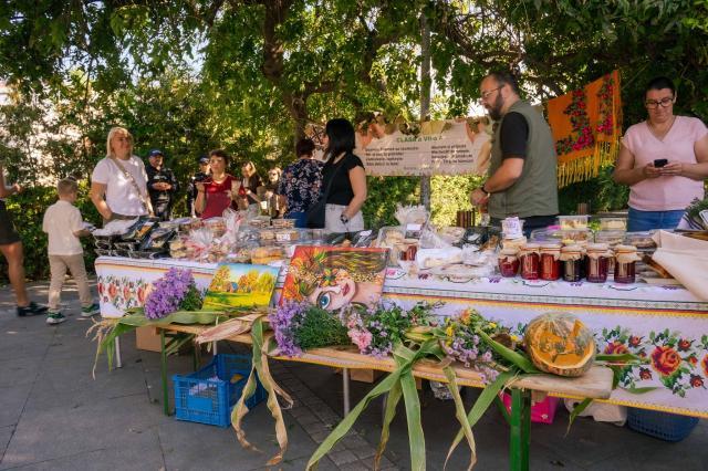 Târgul de toamnă al Școlii „Regina Elisabeta” Rădăuți