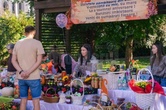 Târgul de toamnă al Școlii „Regina Elisabeta” Rădăuți