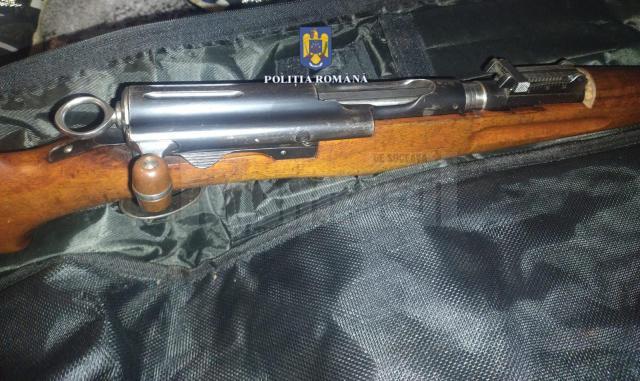 Arma confiscată