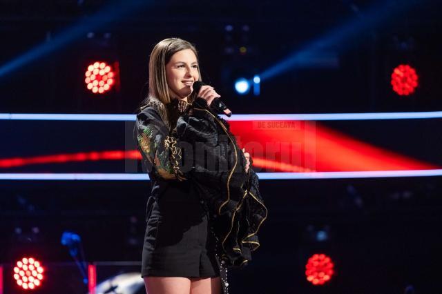 Lavinia Jitaru a făcut spectacol la Vocea României, cu o piesă a artistei Theo Rose. Foto Protv