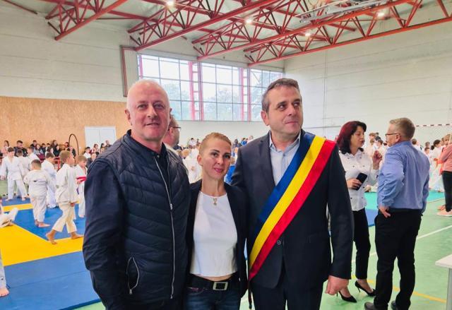 Marea campioană Alina Dumitru a onorat cu prezența concursul internațional de judo de la Todirești