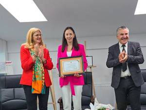 Campioana și vicecampioana olimpică la canotaj Roxana Anghel a primit titlul de „Cetățean de onoare” al orașului Siret