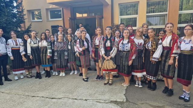 Târg de toamnă caritabil, organizat la Colegiul de Informatică „Spiru Haret”