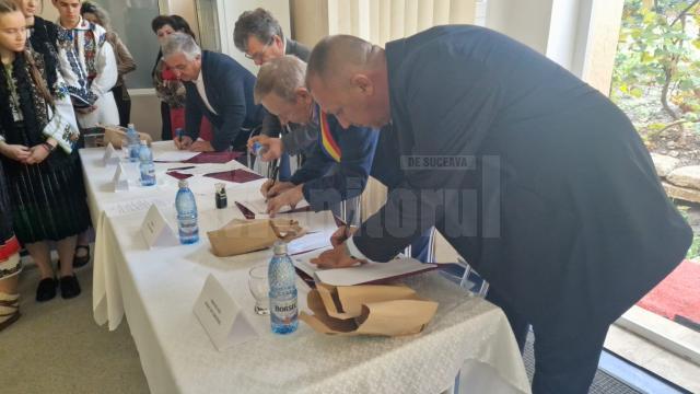 Târg de toamnă caritabil, organizat la Colegiul de Informatică „Spiru Haret”