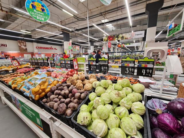 Auchan România la aniversarea de 18 ani