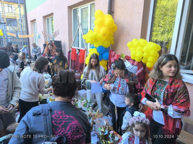 Grădinița ,,Prichindel” Suceava a organizat a VI-a ediție a Târgului de Toamnă, eveniment caritabil