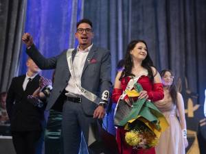 Balul Bobocilor de la Colegiul de Informatică „Spiru Haret”