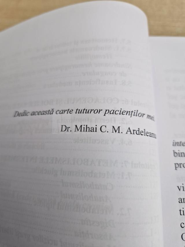 „Medicina internă povestită pacienților”, volum scris de „părintele nefrologiei” la Suceava, dr. Mihai Ardeleanu, dedicat tuturor celor pe care i-a tratat