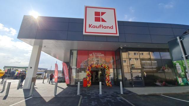 Al doilea hipermarket Kaufland din municipiul Suceava, deschis în cartierul Burdujeni, pe Calea Unirii nr. 35