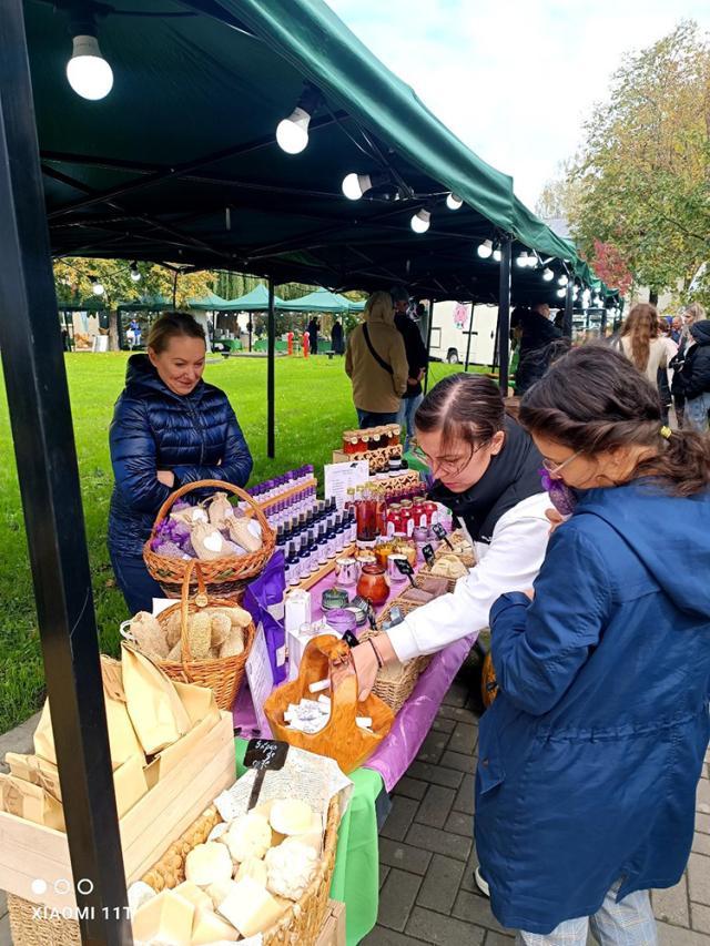 Expoziție cu vânzare de Ziua Mondială a Alimentației la USV