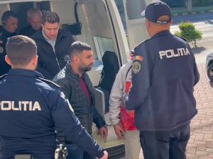 DNA a reținut șase angajați ai Spitalului Municipal Rădăuți și i-a dus la arestare