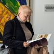 Peste 100 de lucrări ale artistei Ileana Bardă, reunite în albumul „Ileana Bardă. Sensibilitate și măiestrie”, vernisat la Muzeul de Istorie