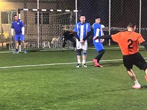 Revine a urcat pe prima poziție in campionatul de old-boys in urma victoriei cu Apa Design