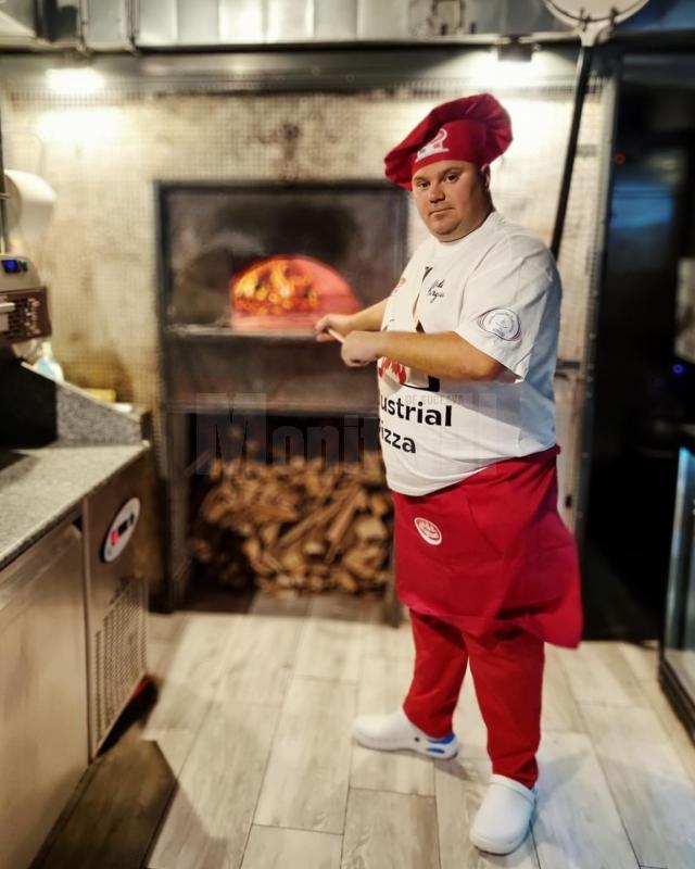 Sergiu Iftodi, managerul pizzeriei Industrial Pizza din Suceava, a participat la a treia ediție a Campionatului Internațional de Pizza