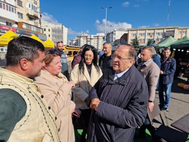 Gheorghe Flutur, la Târgul Mărului, de la Fălticeni