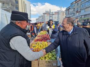 Gheorghe Flutur, la Târgul Mărului, de la Fălticeni