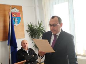 Mesaj de unitate în comunitate transmis de primarul din Vatra Moldoviței, Virgil Saghin la preluarea  unui nou mandat