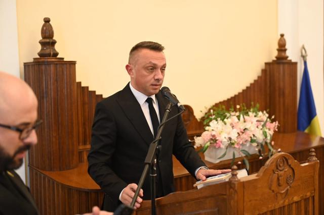 Noul primar de Vatra Dornei, Marius Rîpan, își începe mandatul cu o invitație la unitate și respect, către toate formațiunile politice