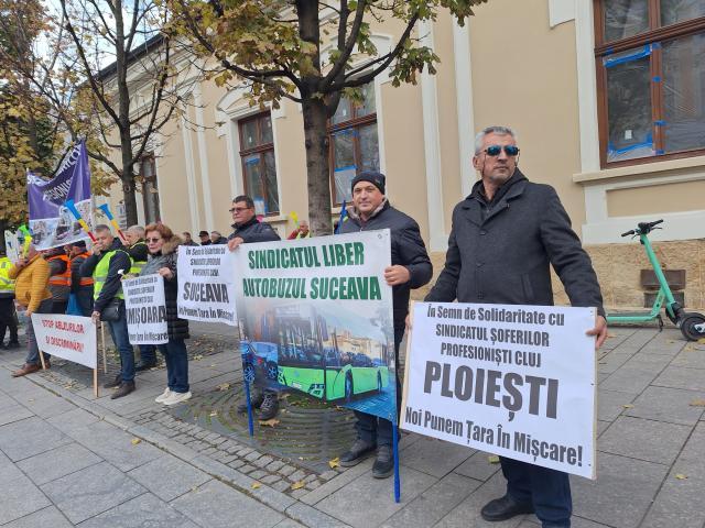 Sindicaliști TPL din Suceava, solidari cu colegii din Cluj, la protest