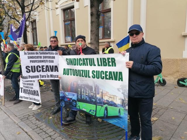 Sindicaliști TPL din Suceava, solidari cu colegii din Cluj, la protest